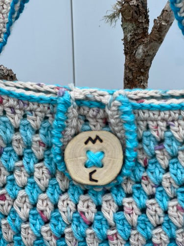 Seashell Strands Crochet Bag